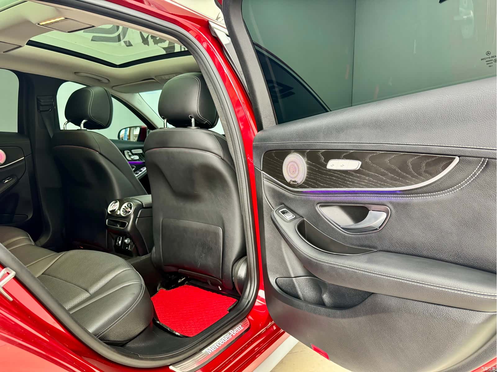 Mercedes-Benz C-Class, 2020 11