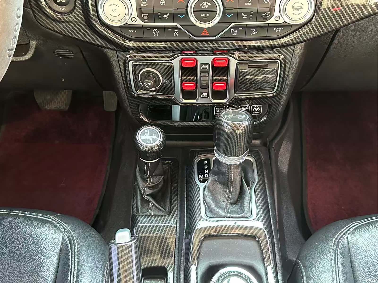 Jeep Wrangler, 2020 11