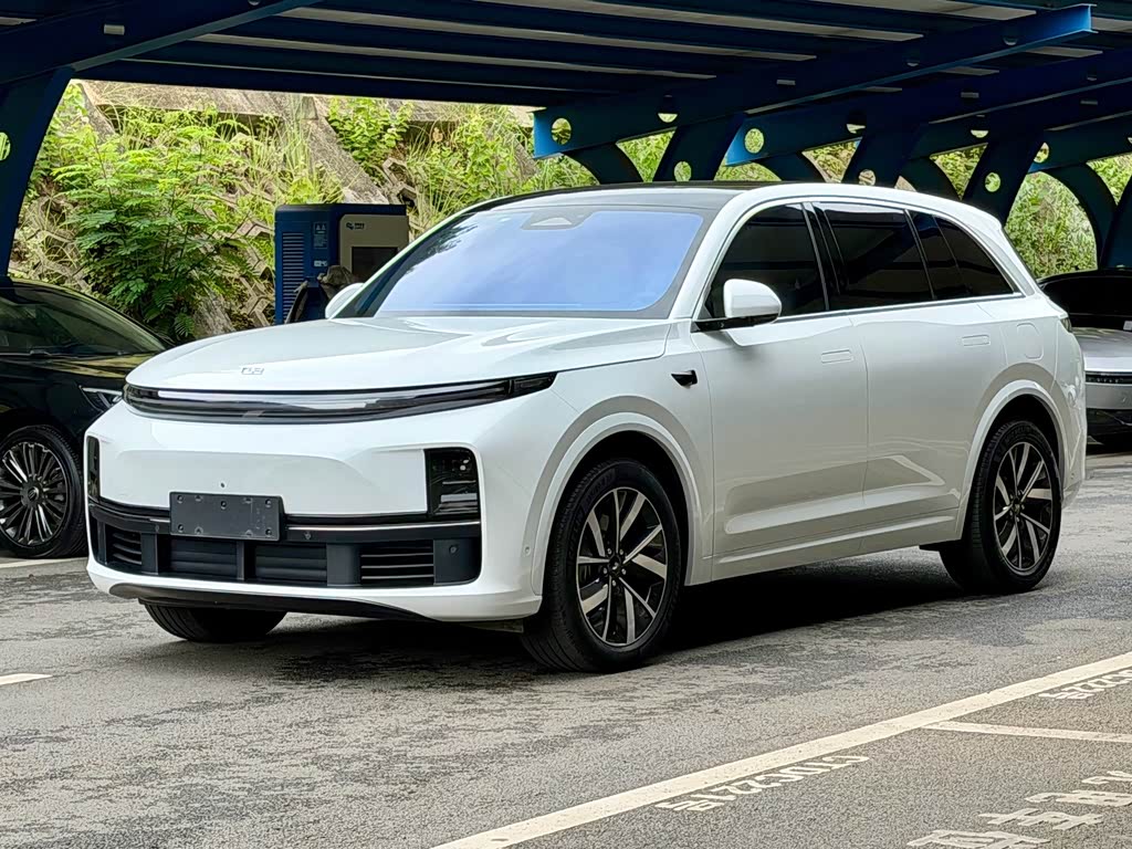 Li Auto L7