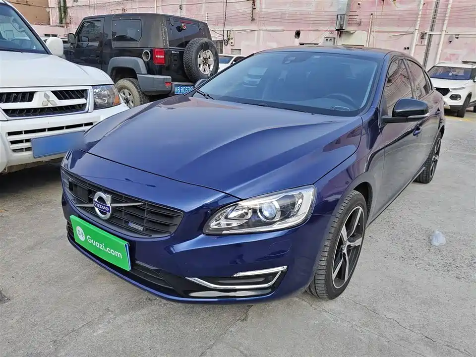 Volvo S60