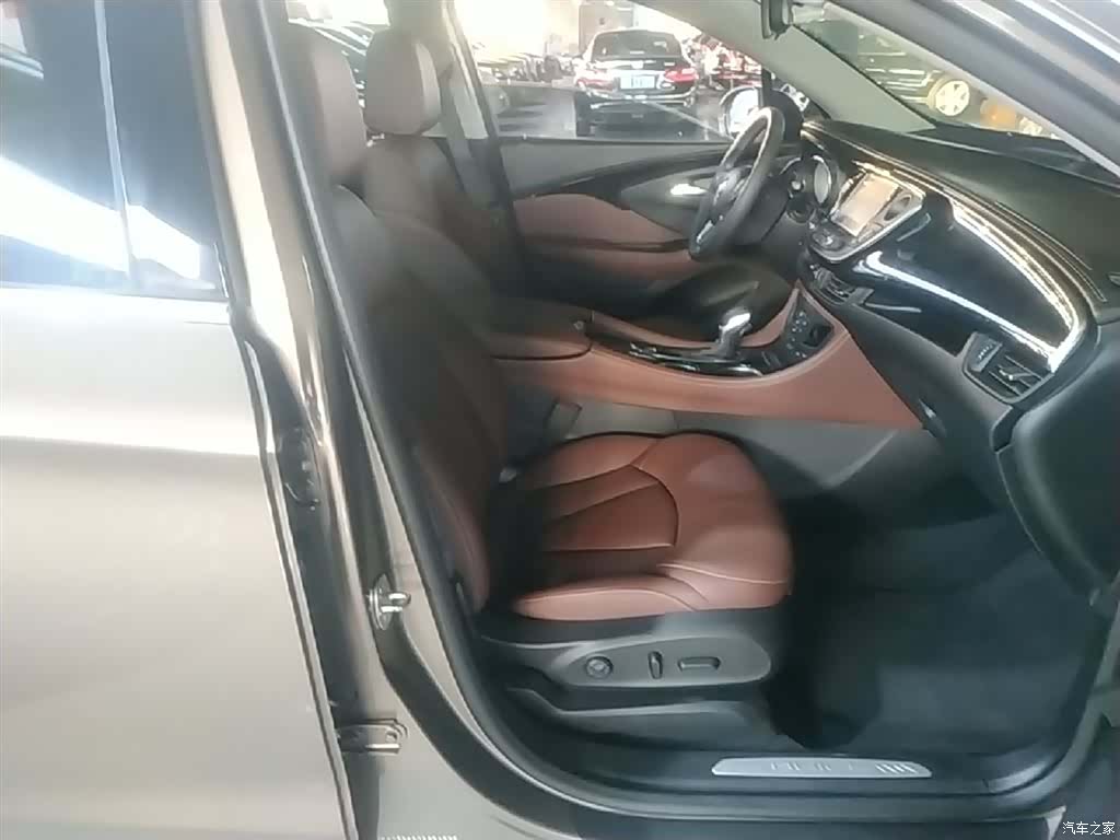 Buick Envision Plus, 2019 25