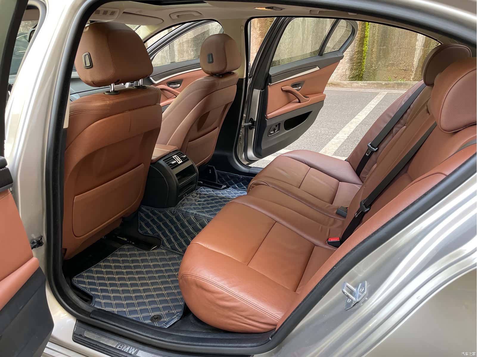 BMW 5 Series, 2014 13