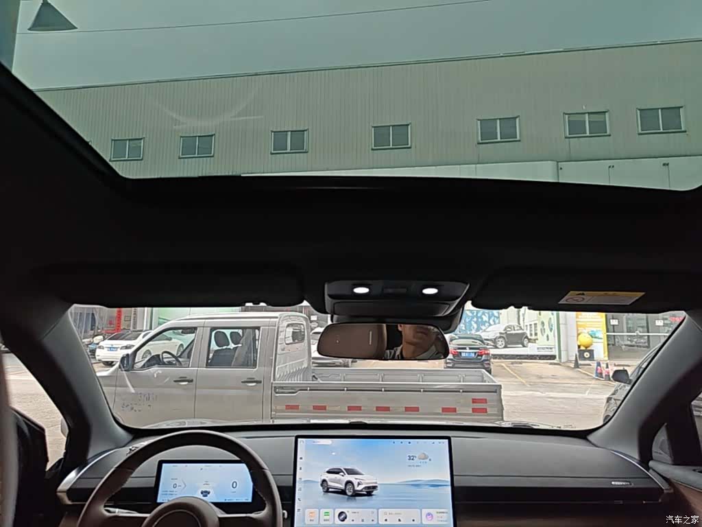 Wuling Starlight, 2024 18