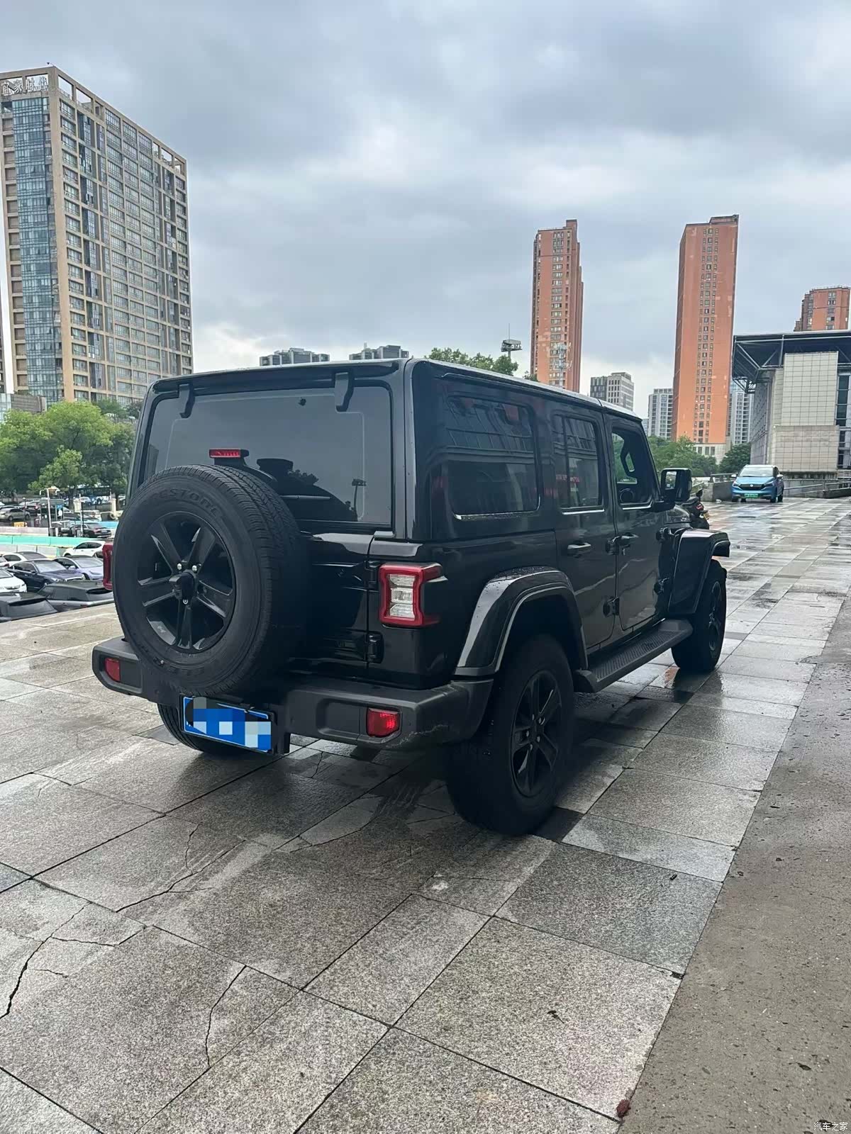 Jeep Wrangler, 2023 4