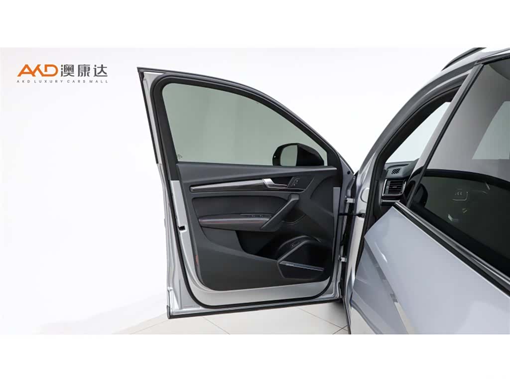 Audi Q5, 2022 10