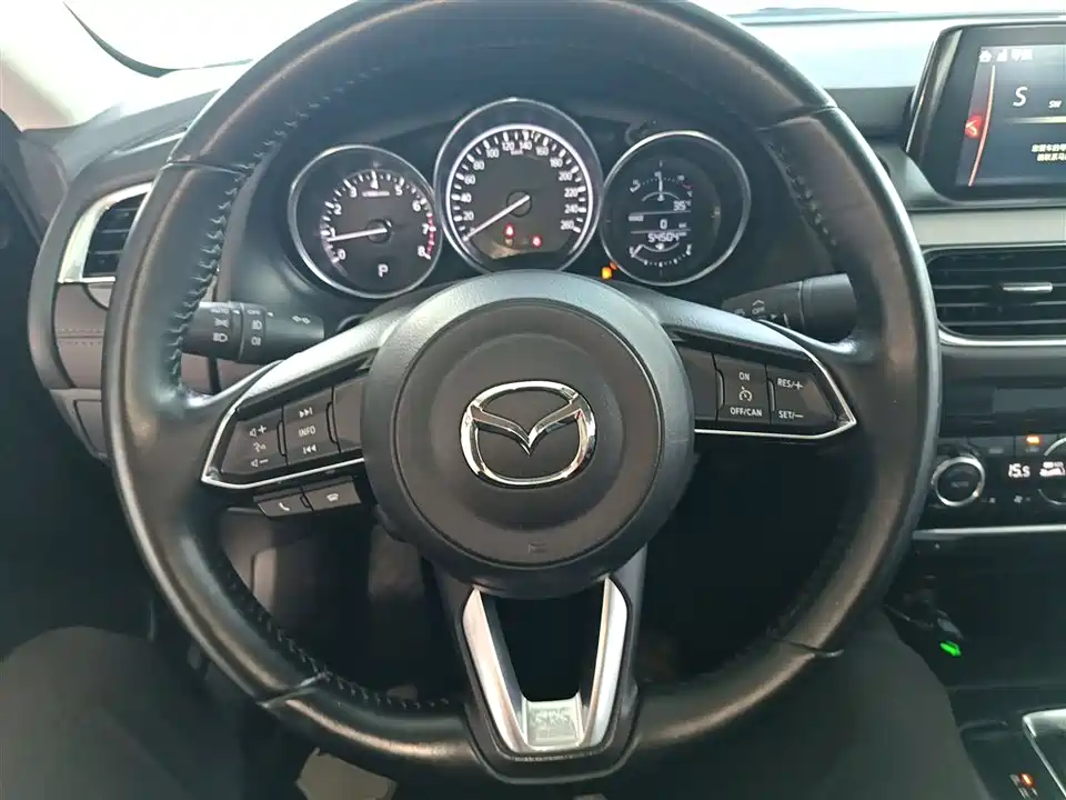 Mazda Atez