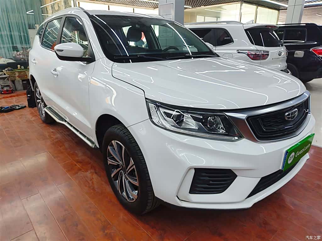 Geely X6, 2019 22