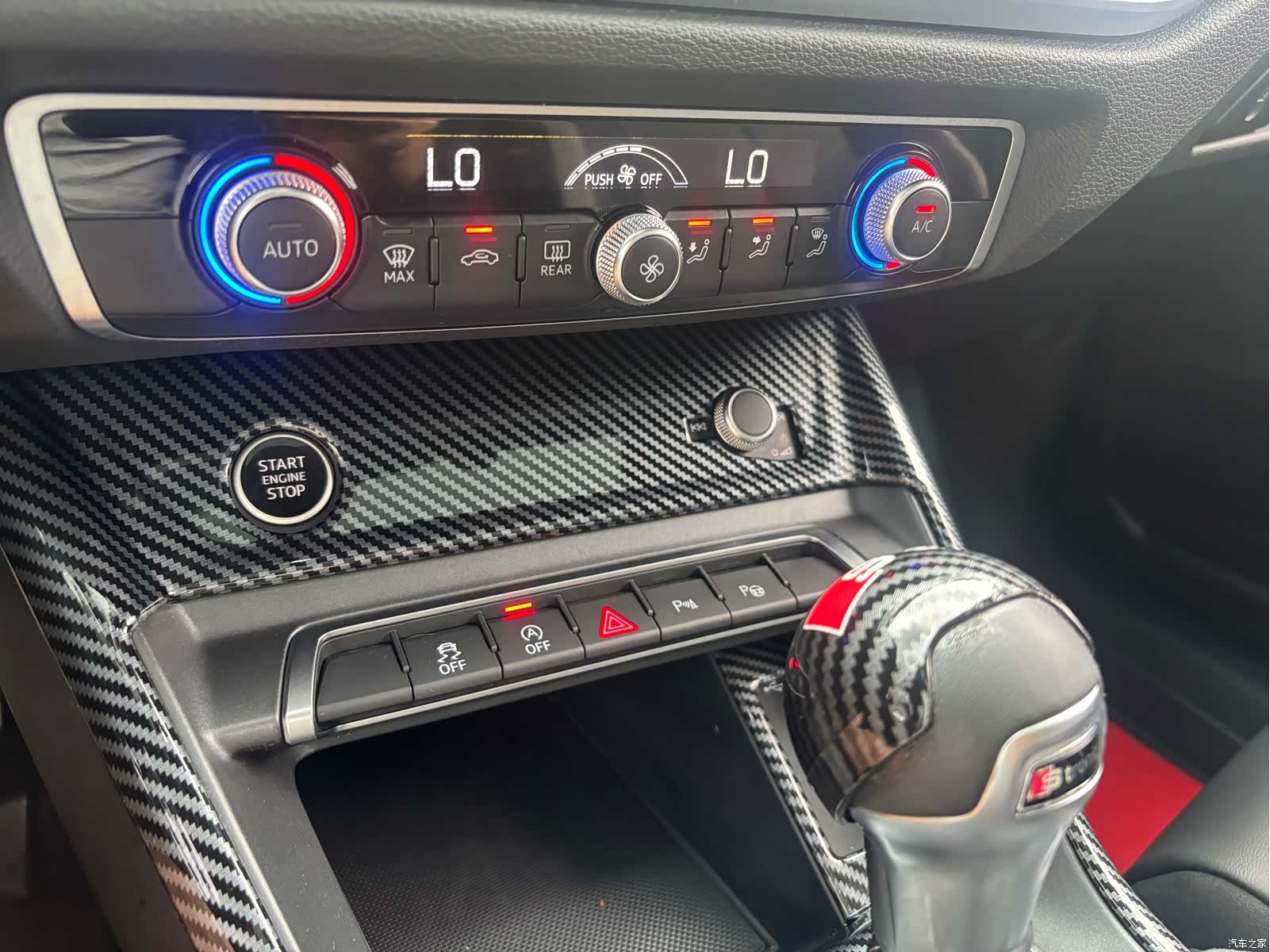 Audi Q3, 2023 12