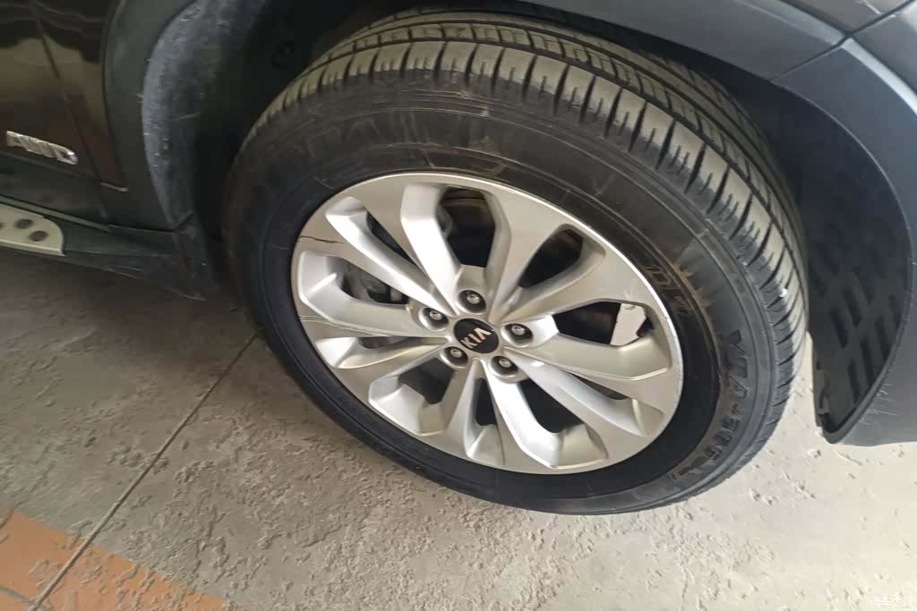 Kia 7, 2014 6
