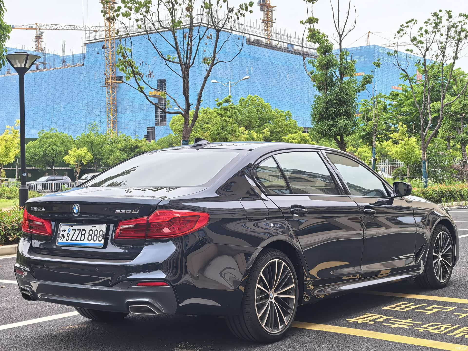 BMW 5 Series, 2019 4