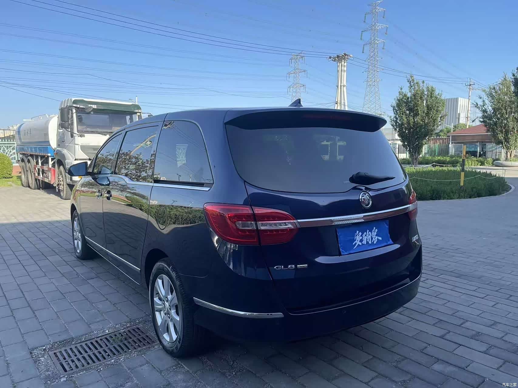 Buick GL8, 2015 6