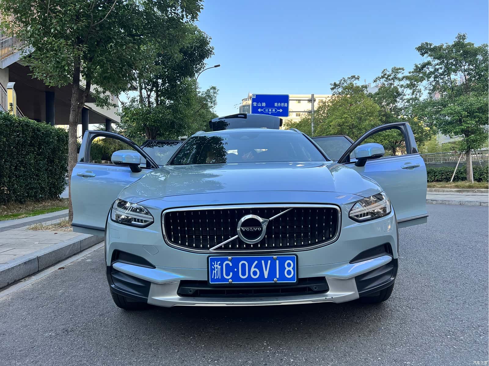 Volvo V90, 2018 24