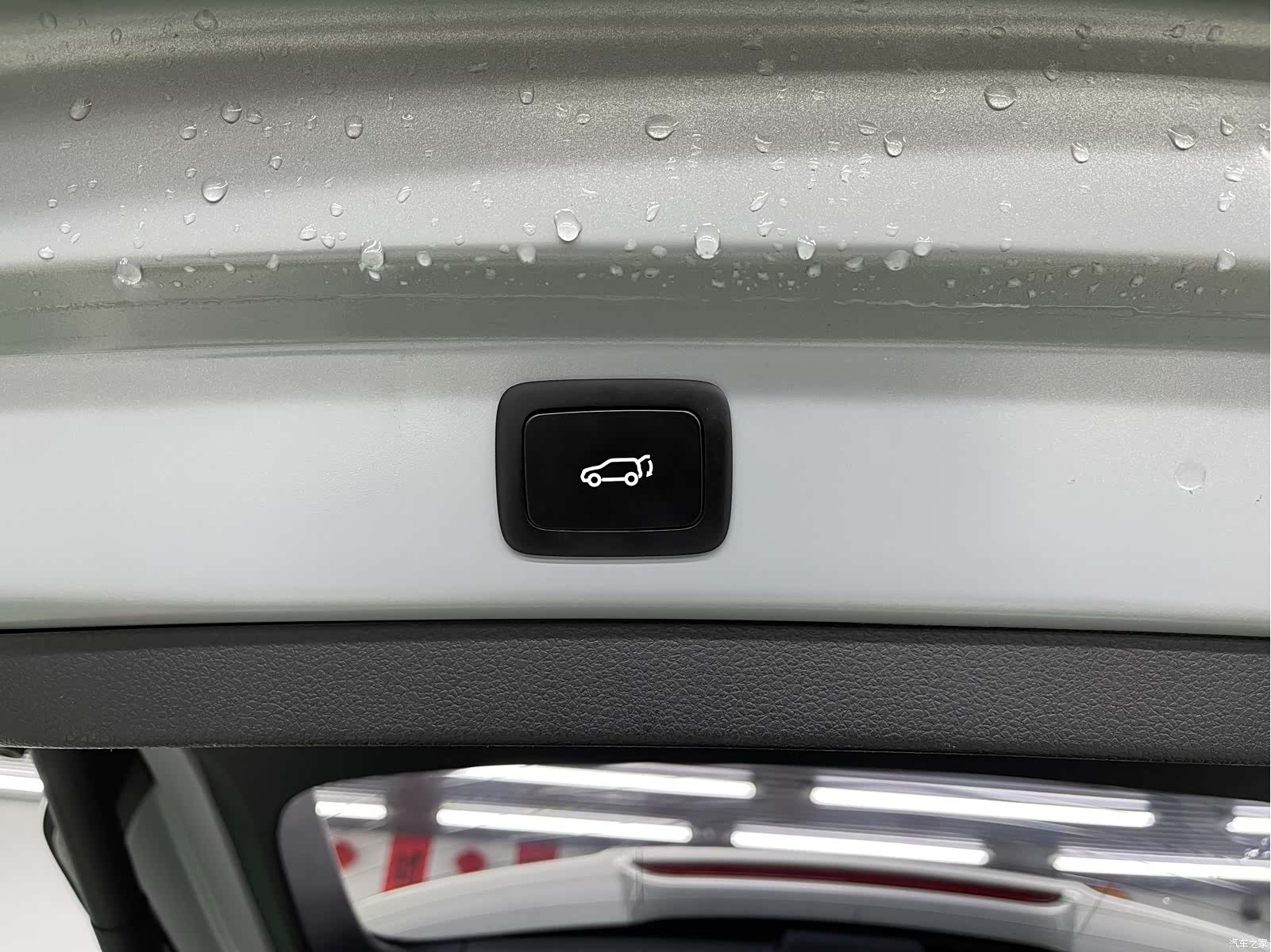 Roewe RX5, 2018 27