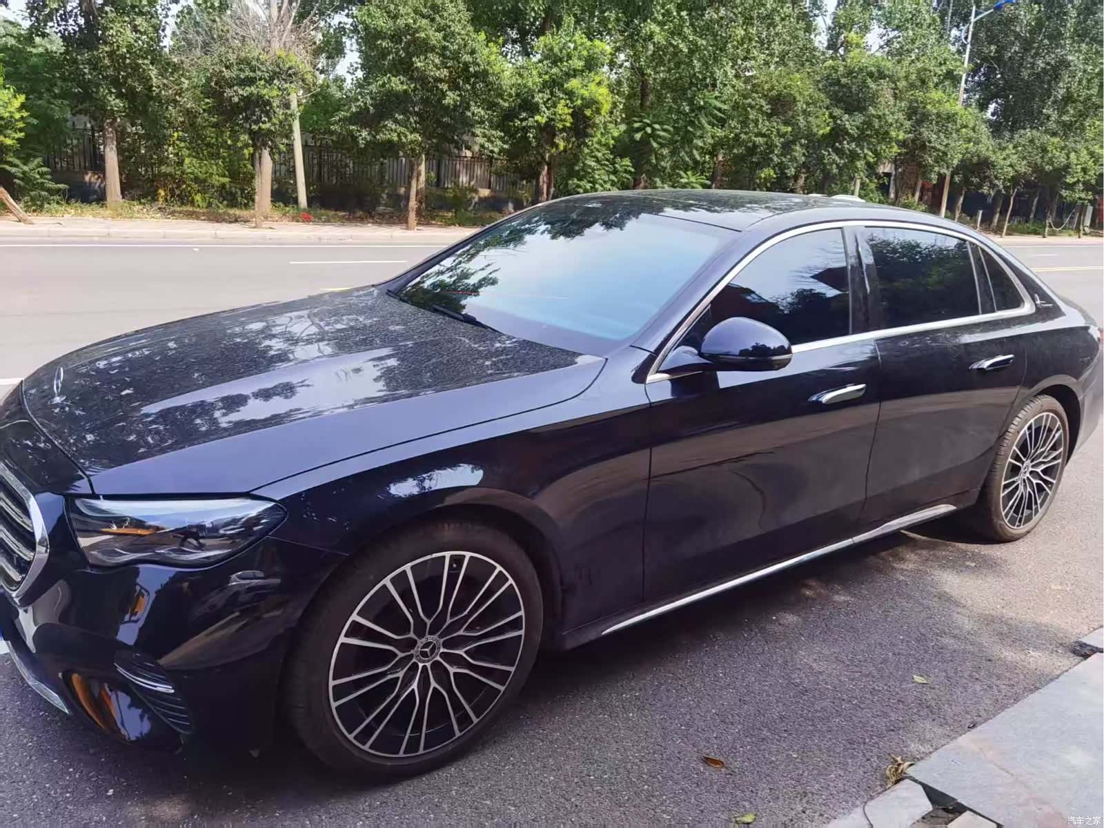 Mercedes-Benz E-Class, 2025 7