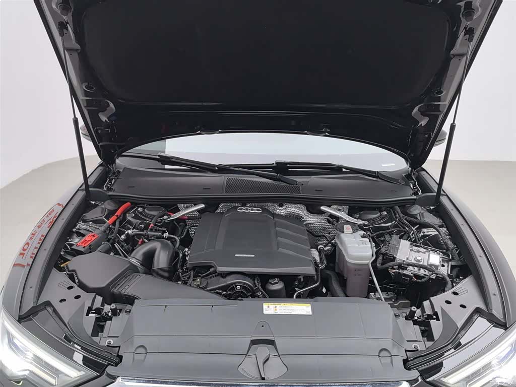 Audi A6L, 2020 6