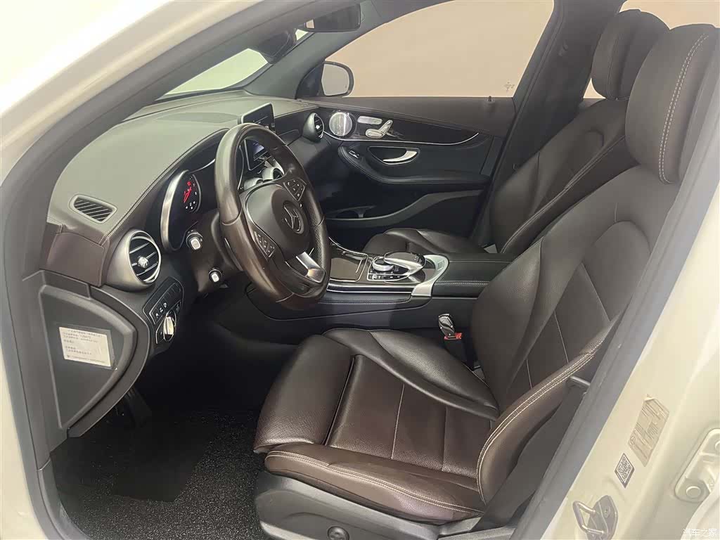 Mercedes-Benz GLC, 2017 13