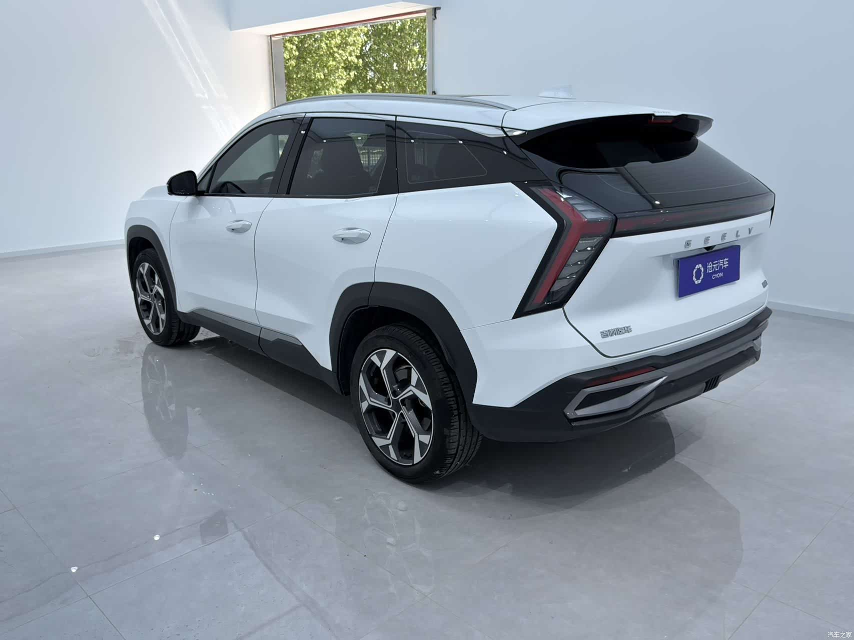 Geely Boyue, 2023 4