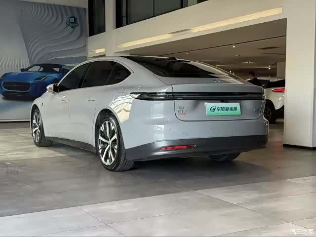 NIO ET7, 2023 6