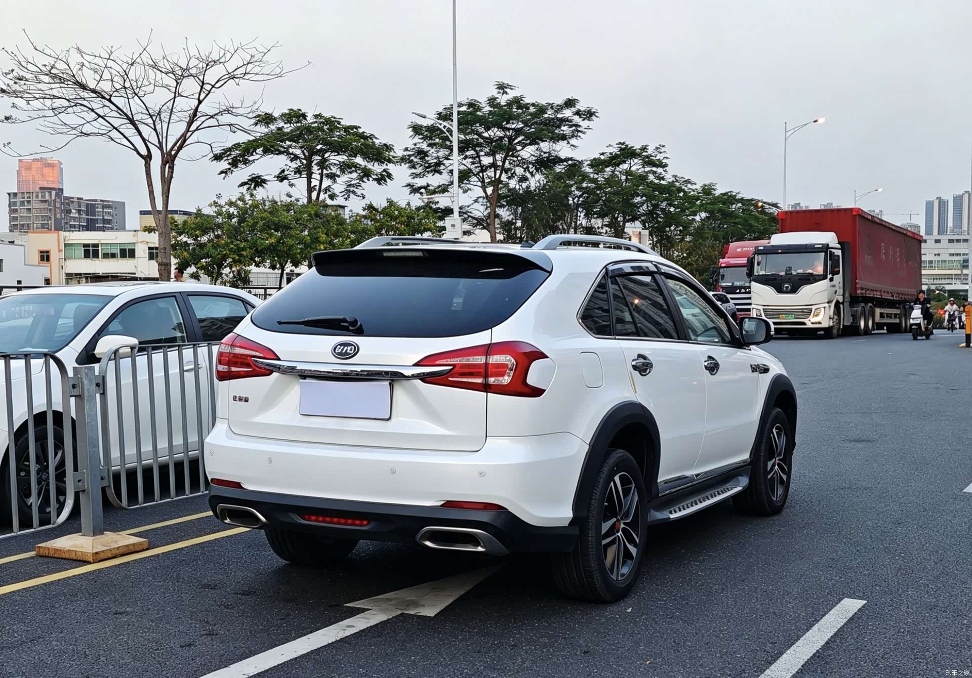 BYD Tang, 2016 14