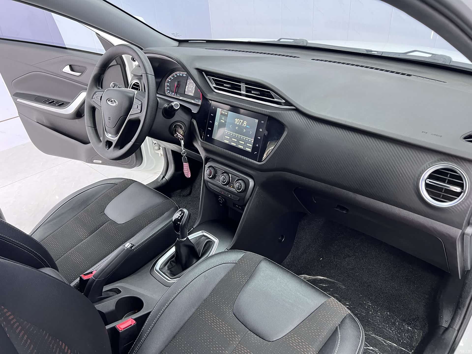 Chery 3x, 2020 10