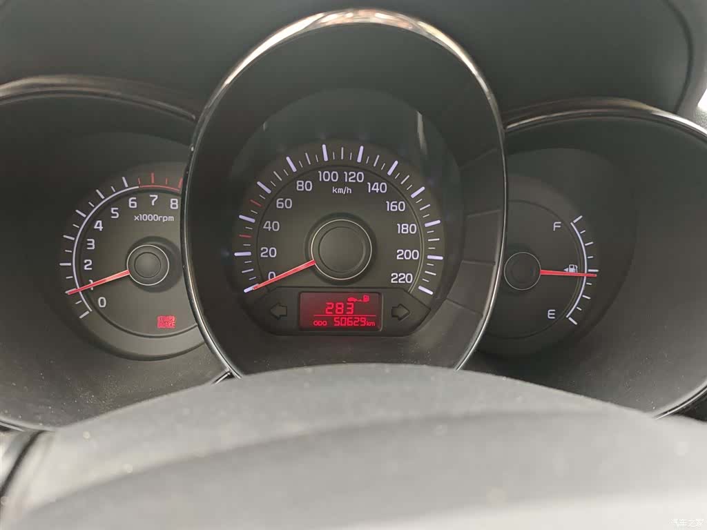 Kia K2, 2014 12