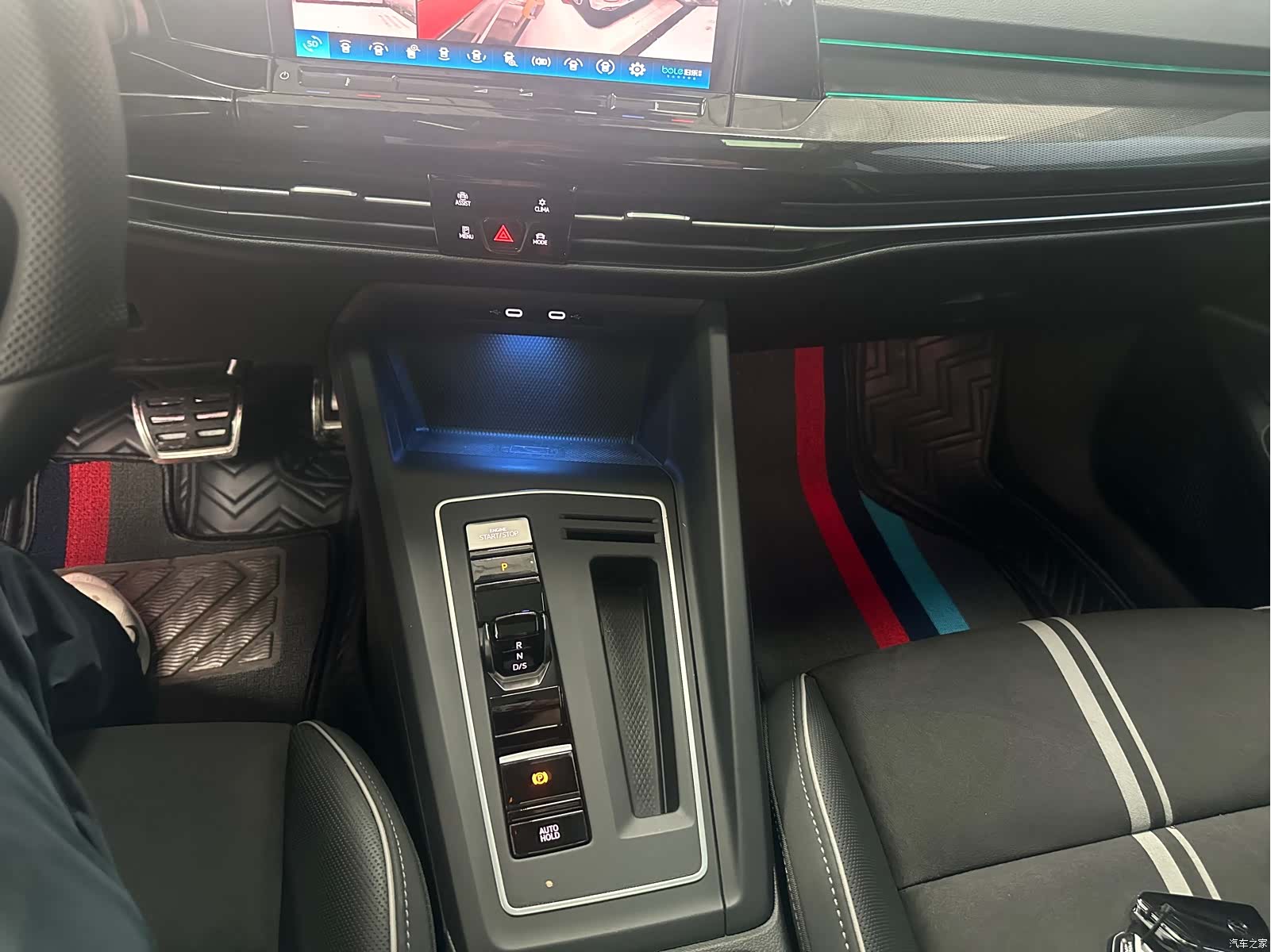 Volkswagen Golf, 2023 15