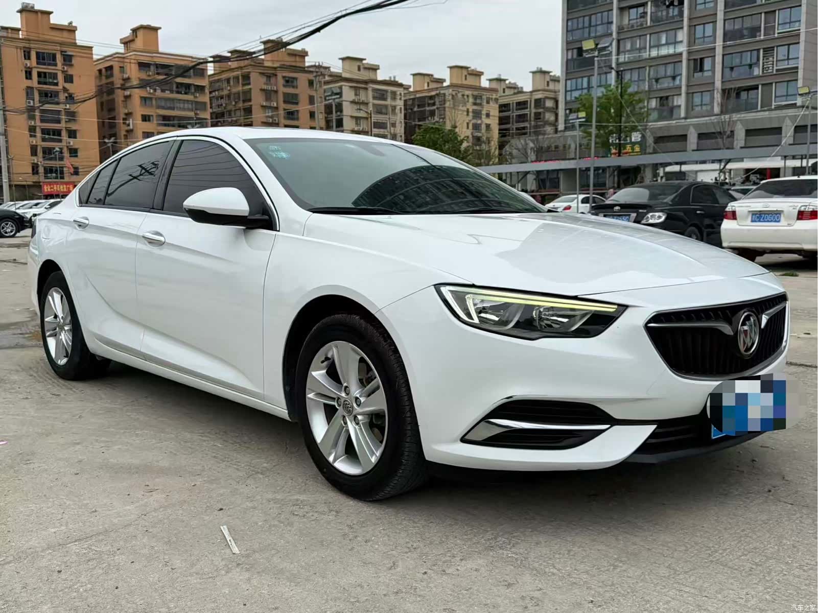Buick Regal, 2020 3