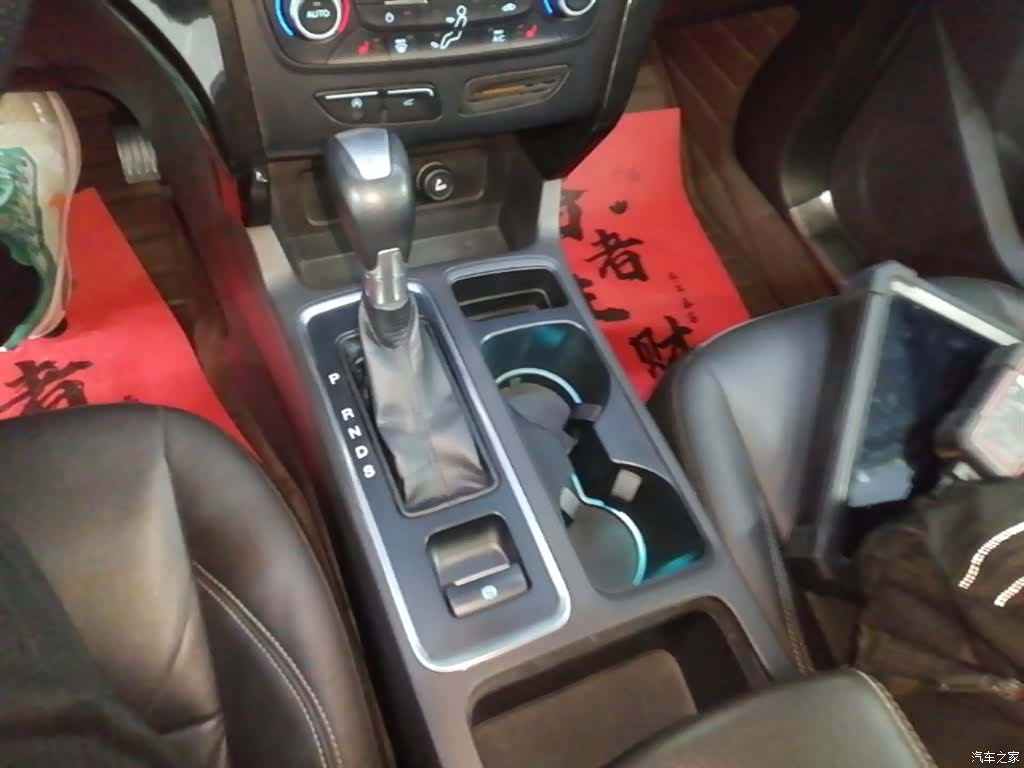 Ford Kuga, 2017 14