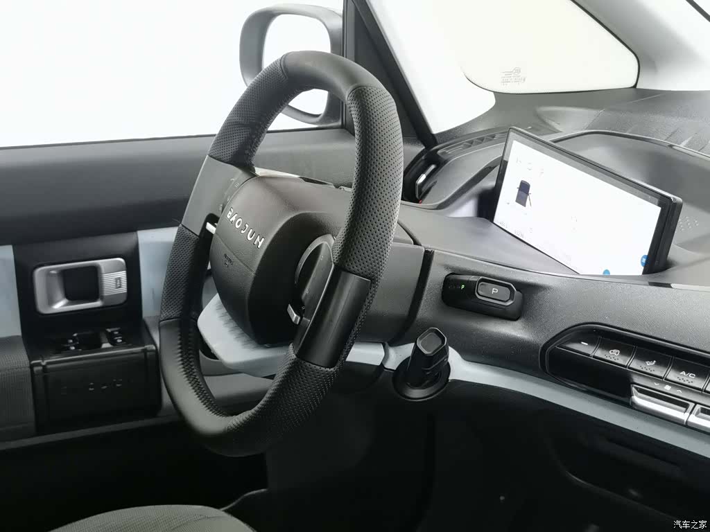 Wuling E300, 2020 22