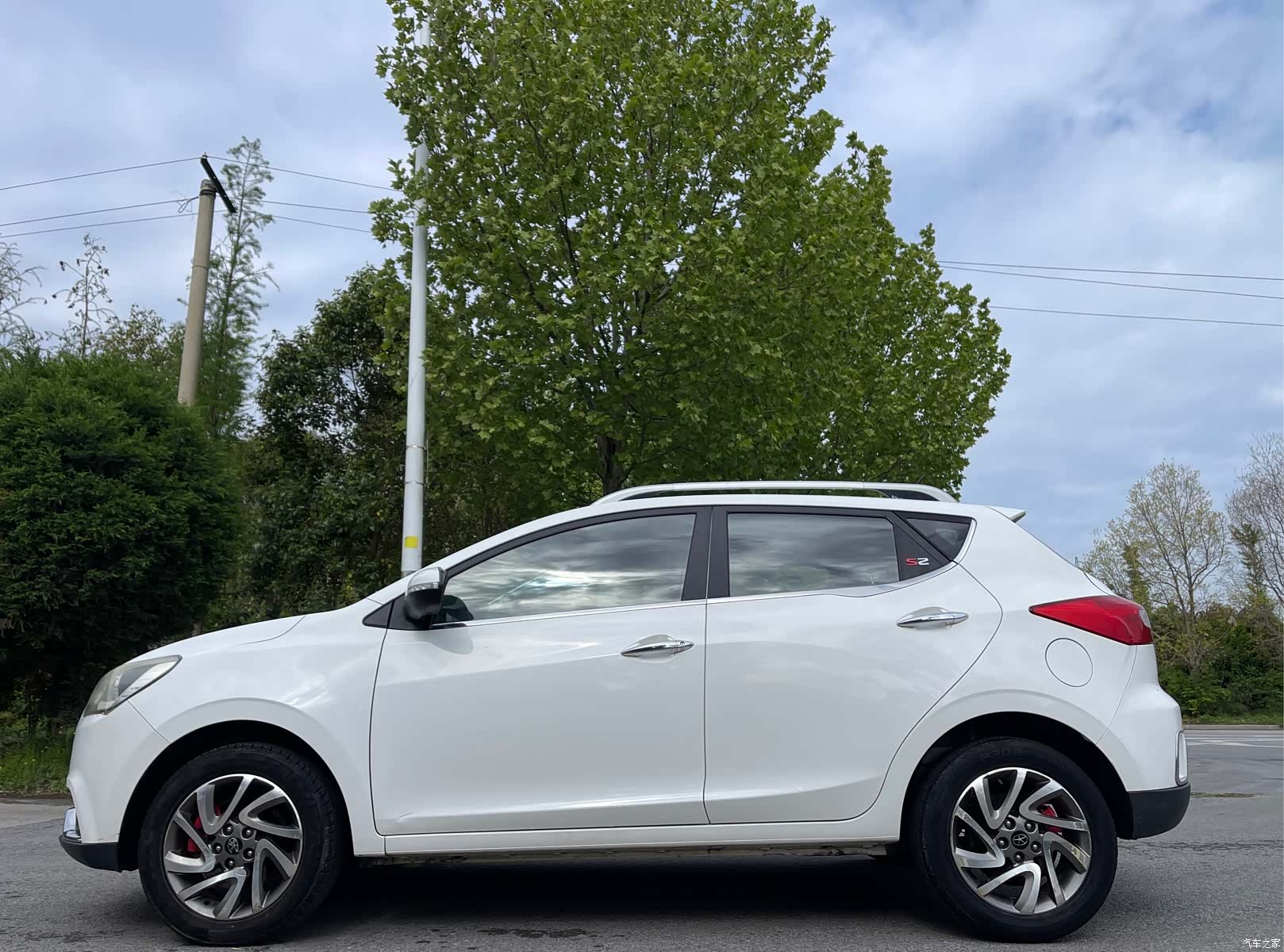 JAC S2, 2015 4