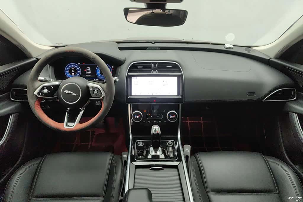 Land Rover XEL, 2021 12