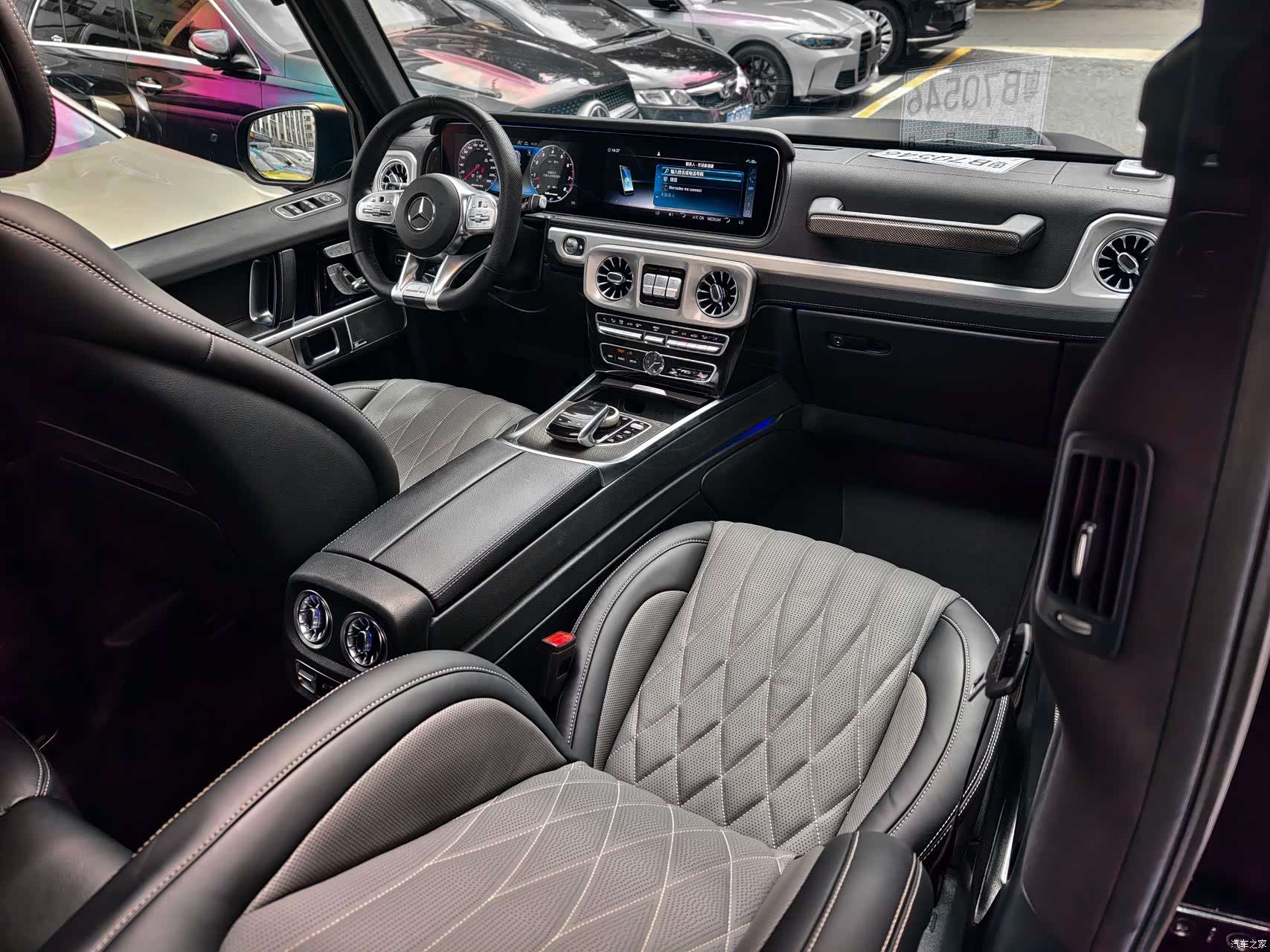 Mercedes-Benz G-Class, 2019 все фото