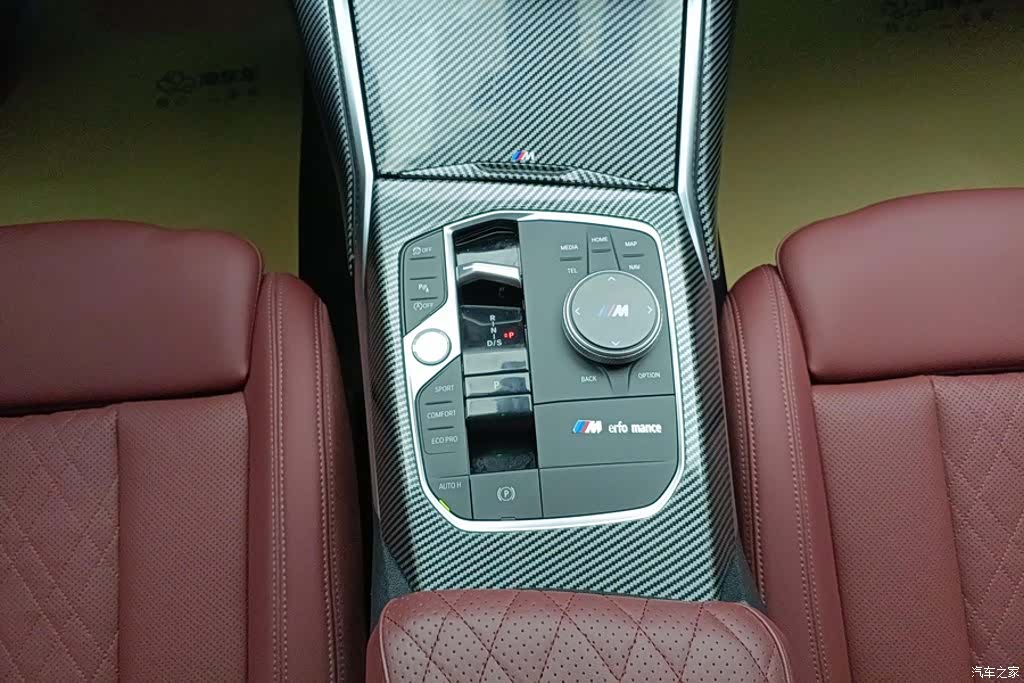 BMW 3 Series, 2024 16