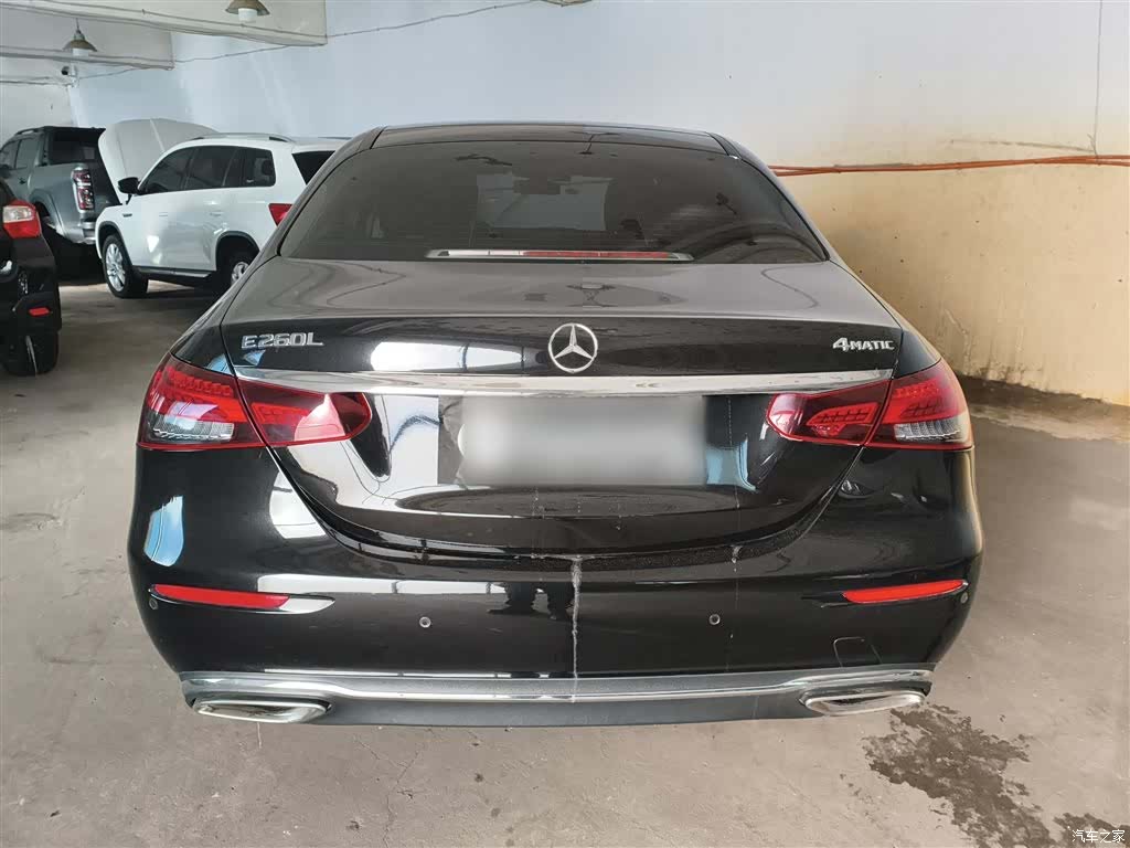 Mercedes-Benz E-Class, 2023 21