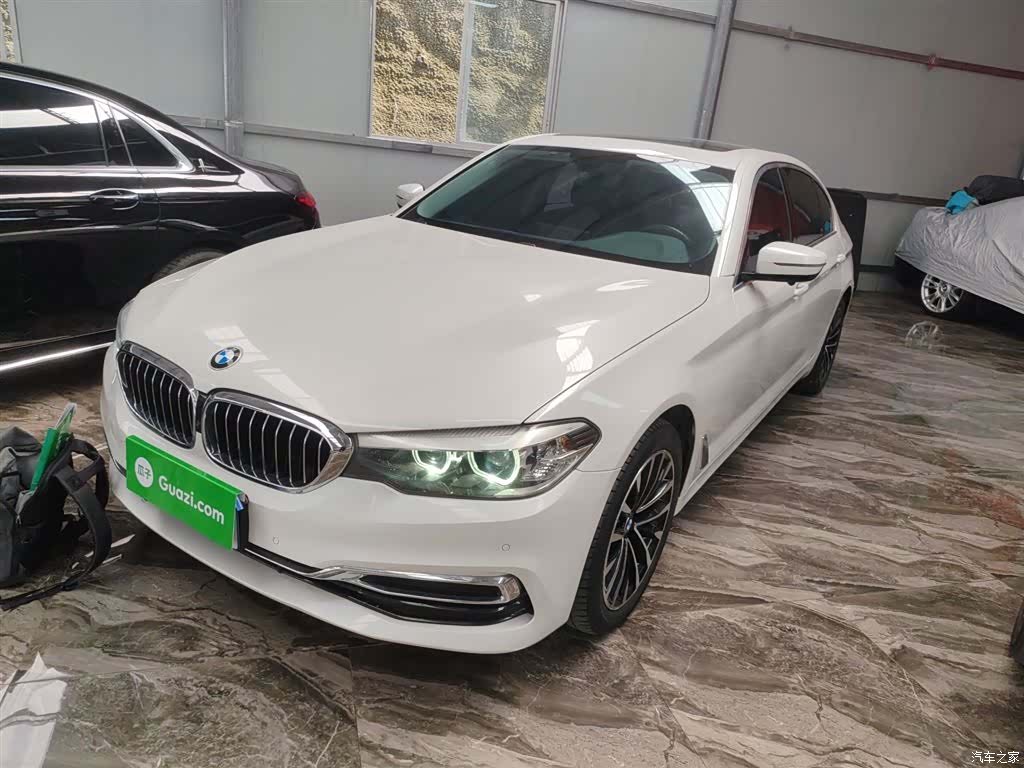 BMW 5 Series, 2019 1