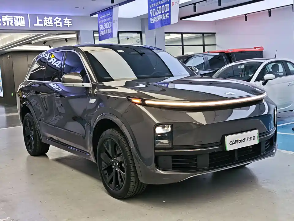 Li Auto Ideal L8