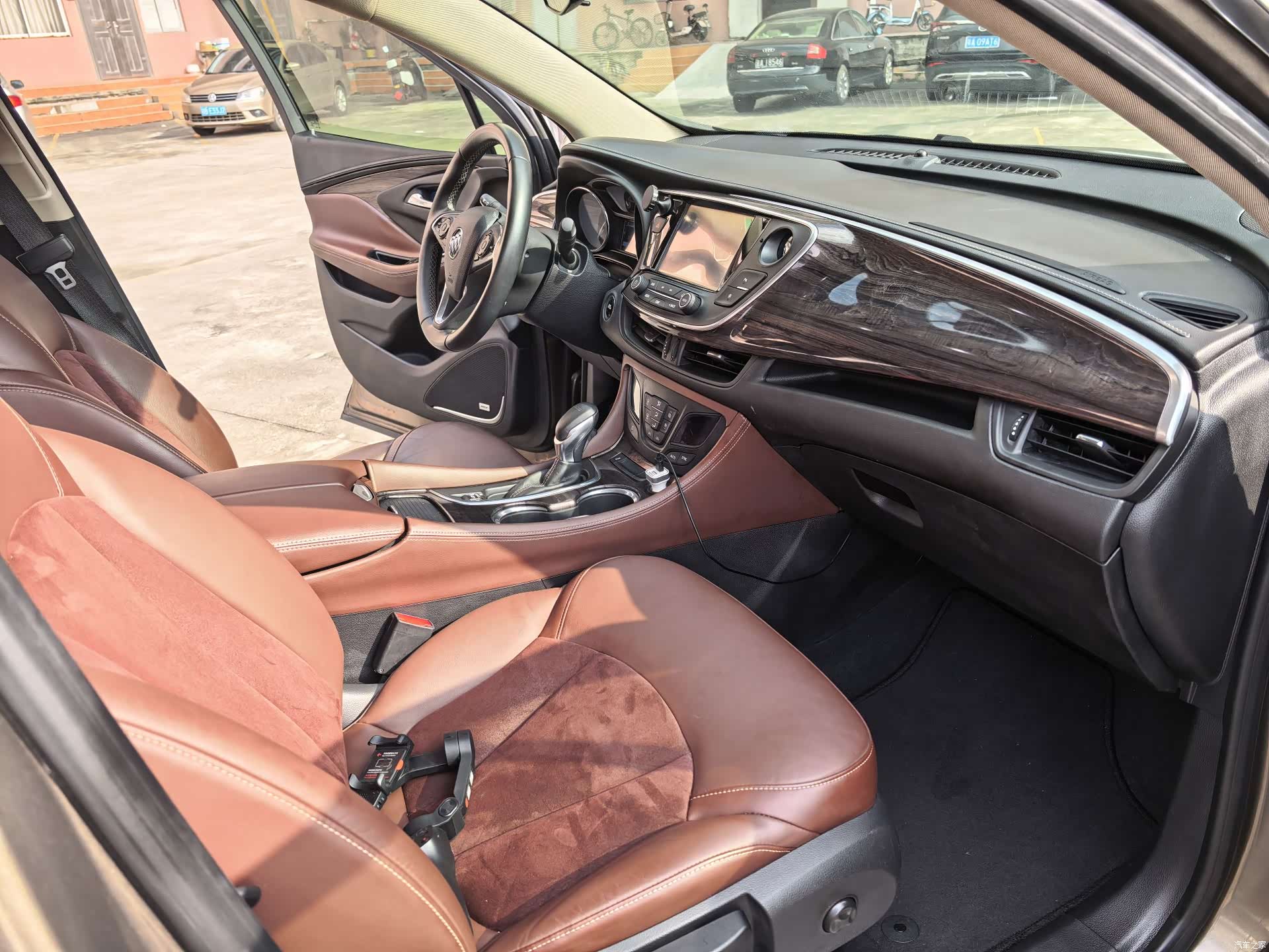 Buick Envision Plus, 2016 9