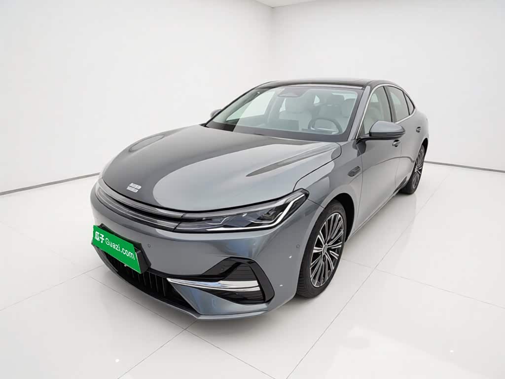 Geely Galaxy A7 EM