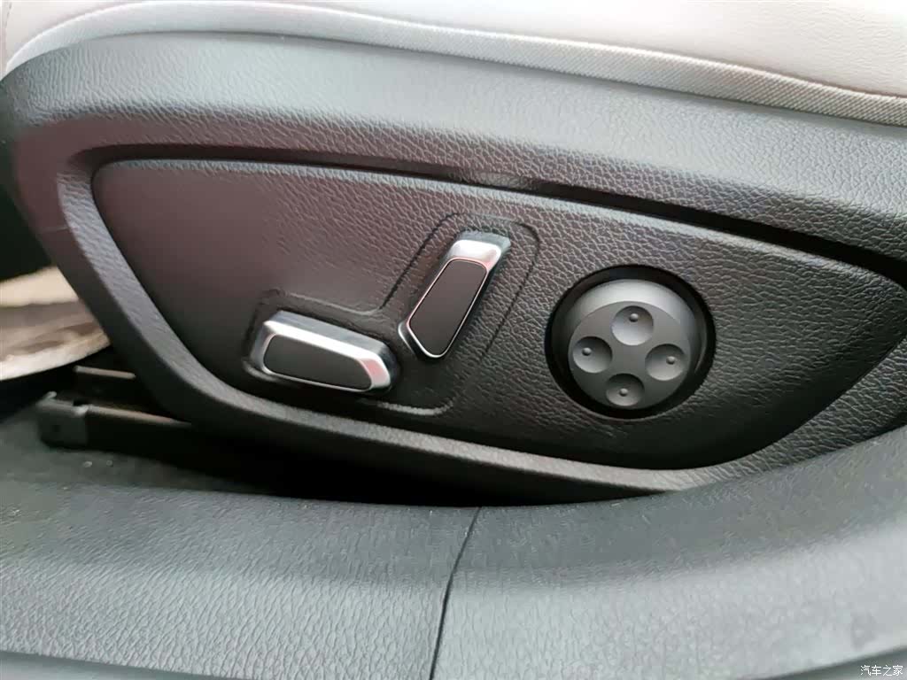 Geely Preface, 2022 16