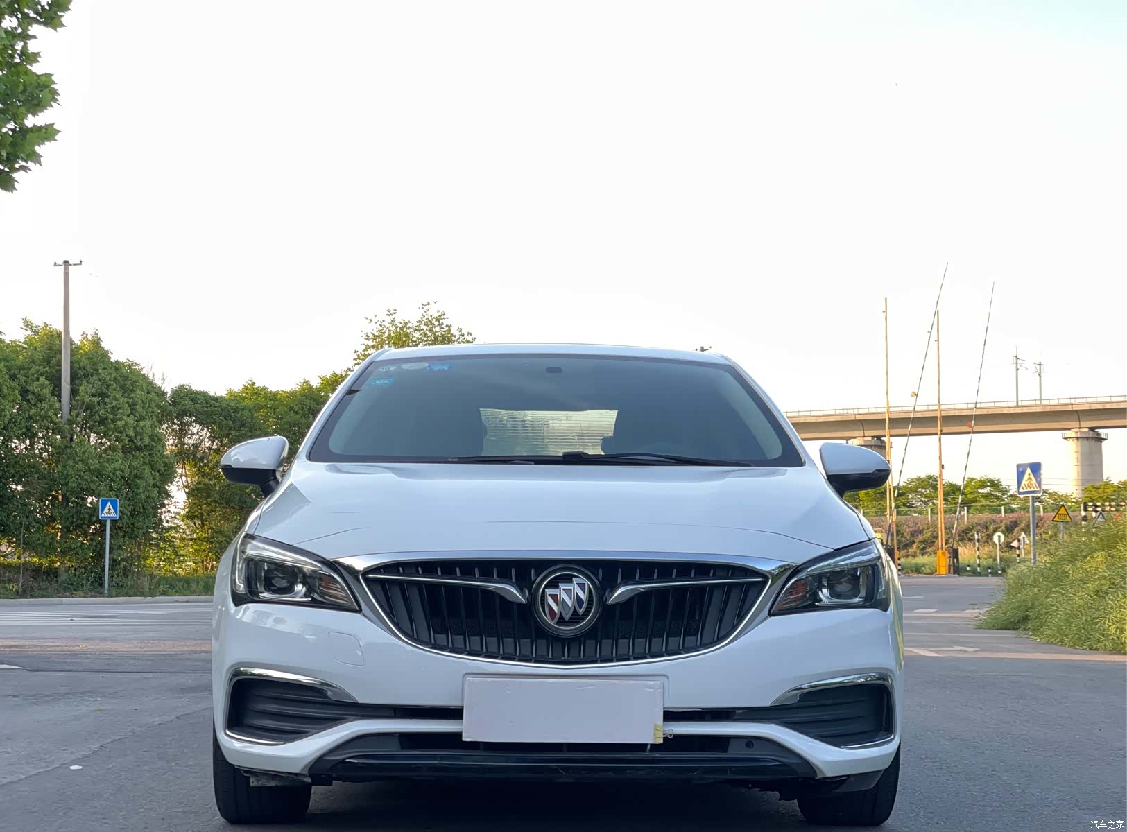 Buick Verano, 2018 2