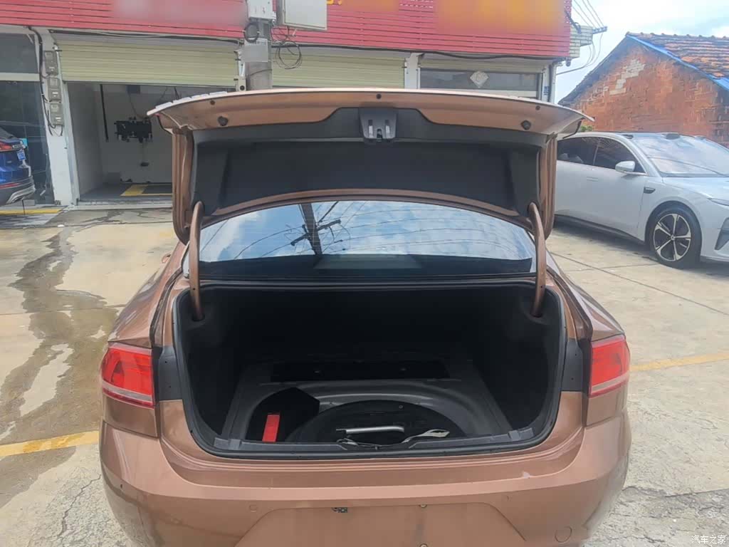 Volkswagen Lamando, 2017 19
