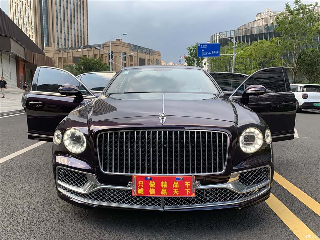 Bentley Flying Spur, 2012 2