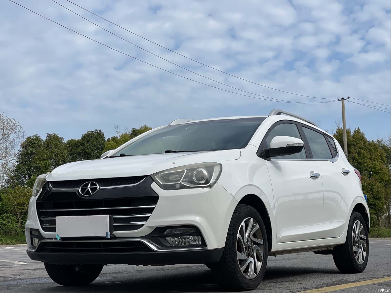 JAC S2, 2015 1