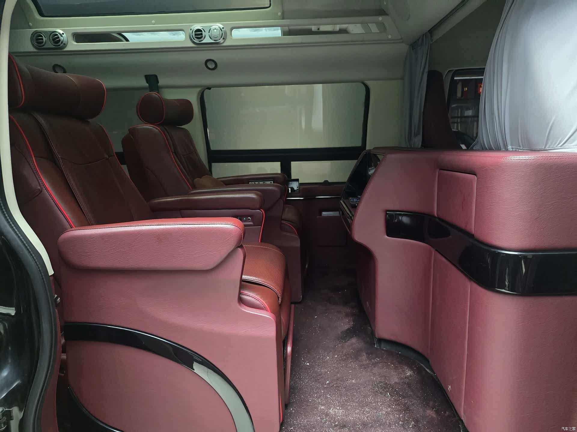 GMC SAVANA, 2013 8