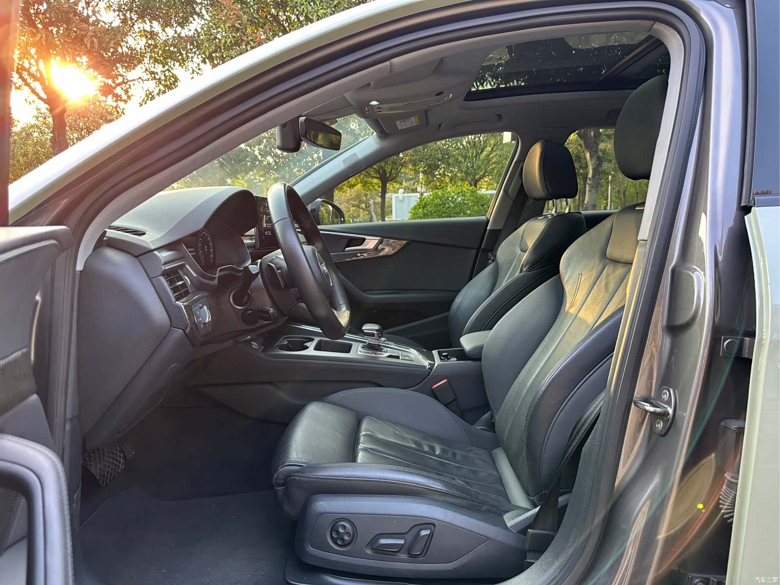 Audi A4, 2022 11