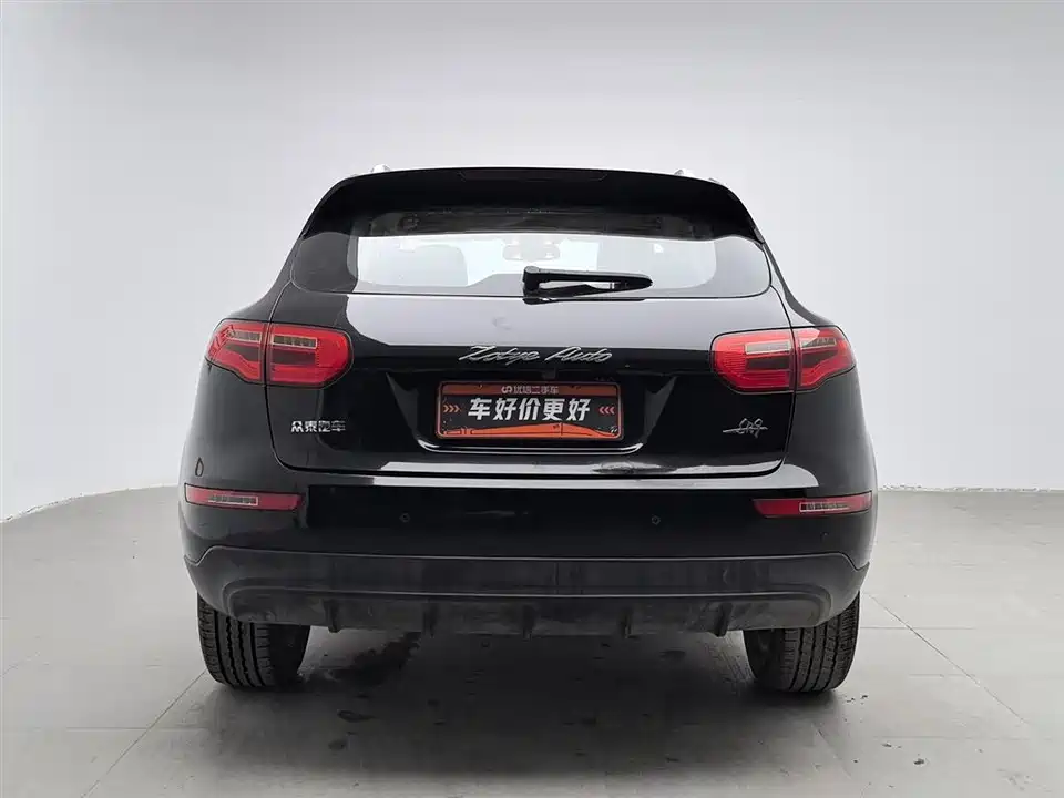 Zotye SR9