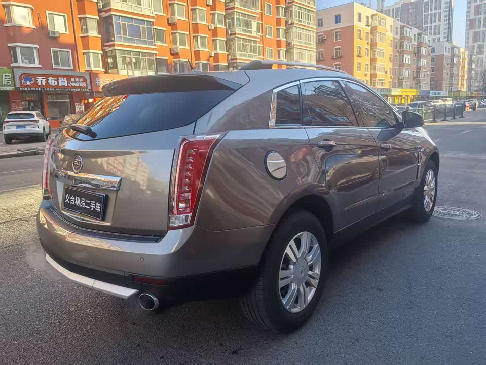 Cadillac SRX