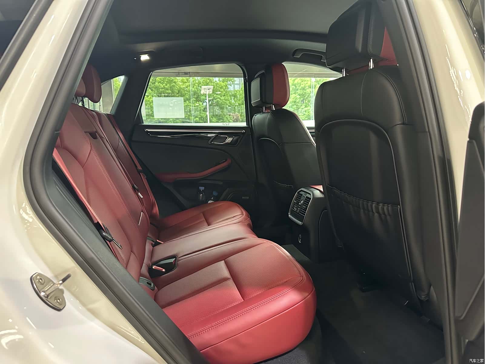 Porsche Macan, 2023 16