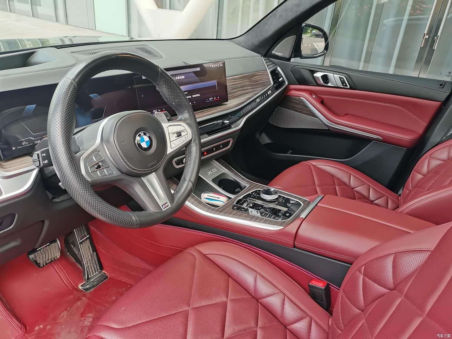 BMW X5, 2024 11