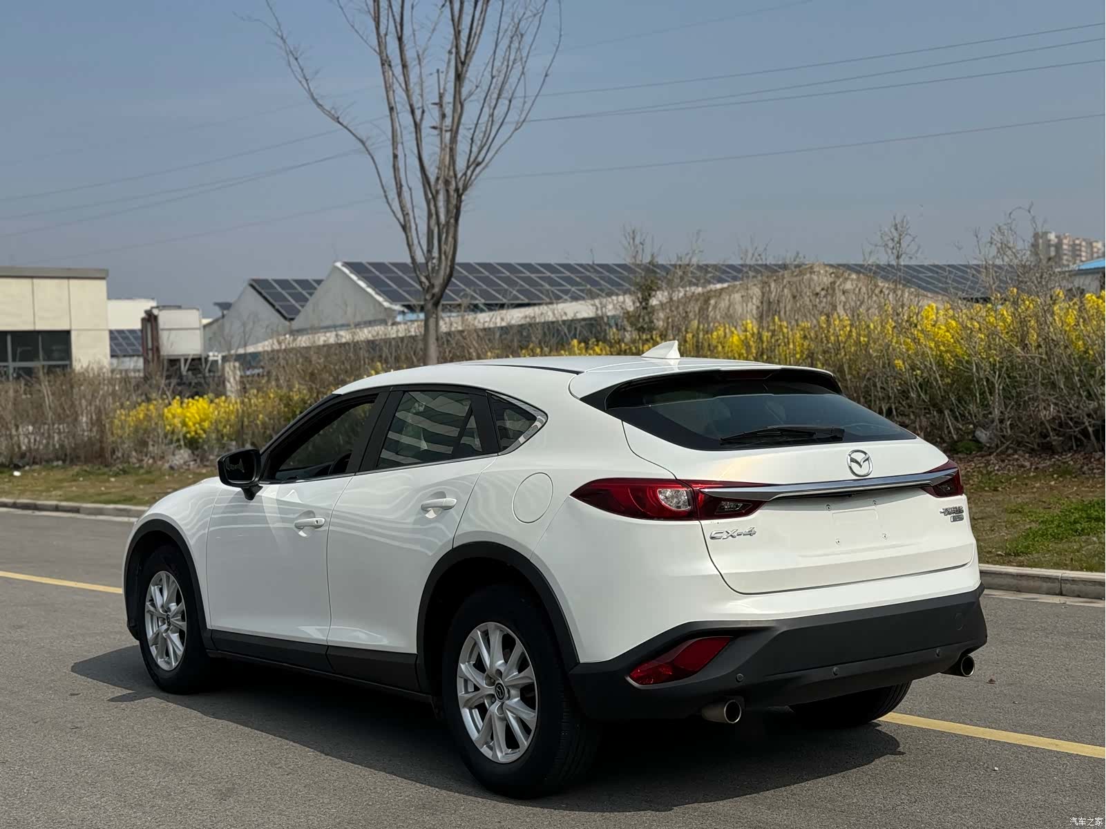 Mazda CX-4, 2016 10